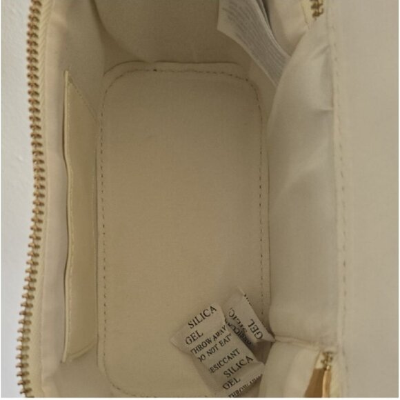 Valentino Orlandi Quilted Vegan Leather Vanity Crossbody Bag Bone White Gold NWT - Picture 4 of 8